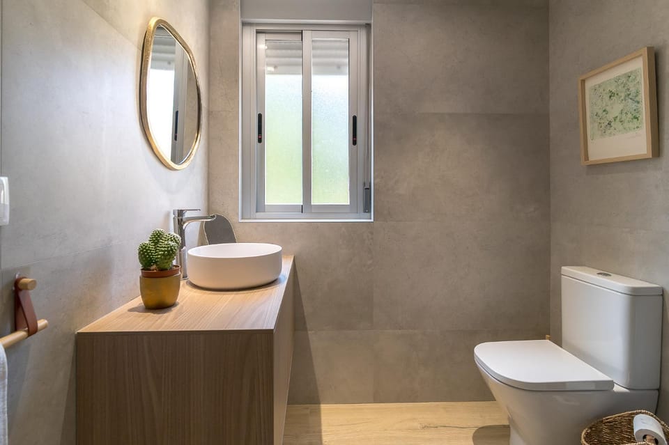 Toilet, Bathroom