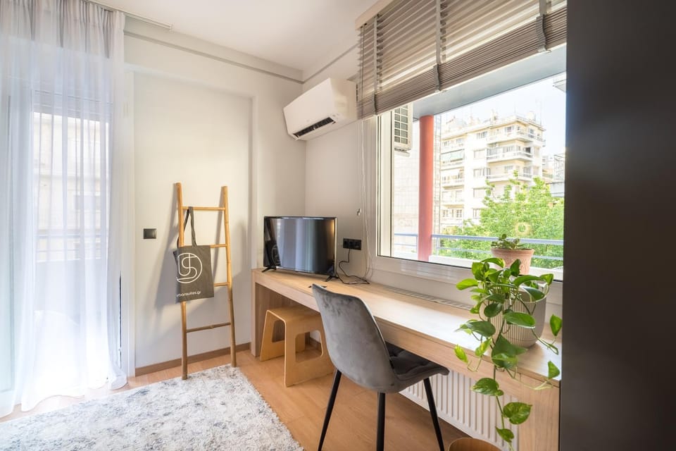 TV and multimedia, hair dresser, air conditioner