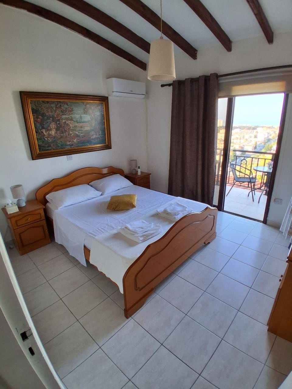 Maisonette Rock - Axiotheas - Meteora Heights House in Yeroskipou