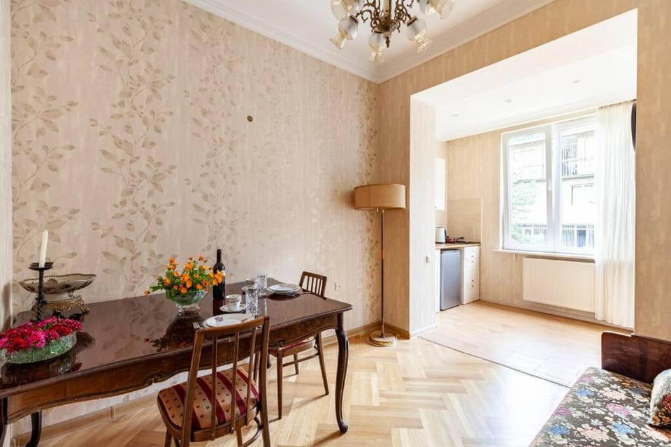 Cozy Apart W/AC & free parking in the Town Center Apartment in Tbilisi, Georgia