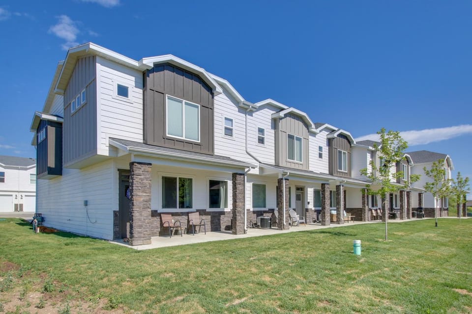 Garden City Townhome, Close to Parks + Downtown! House in Garden City