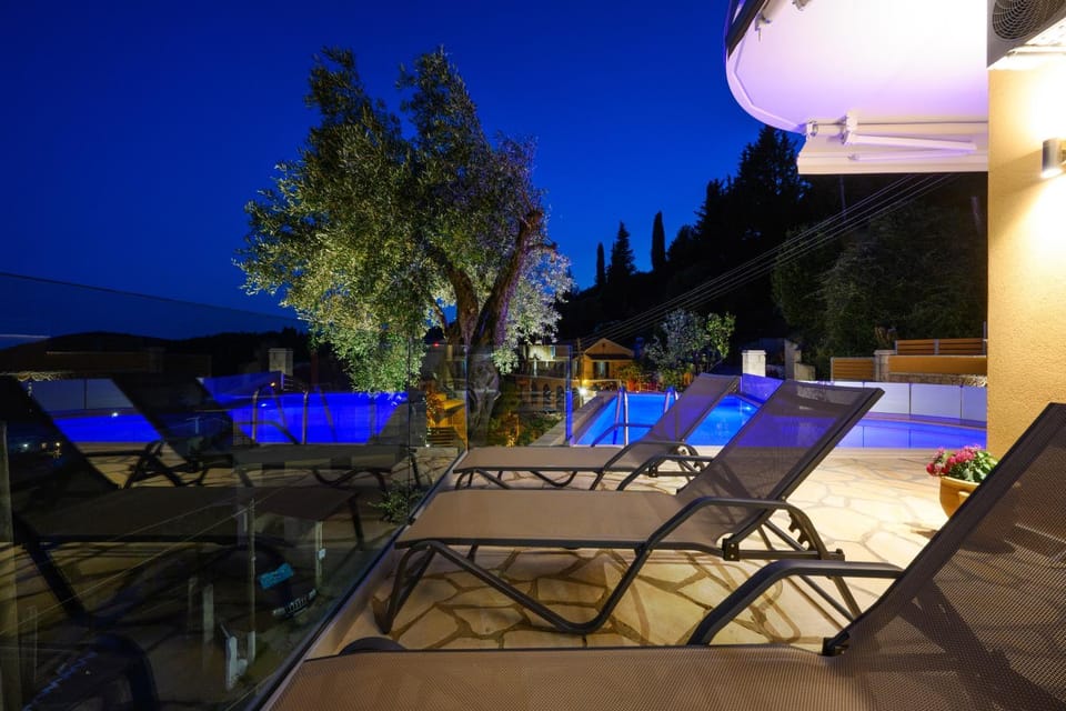 Night, Balcony/Terrace, Pool view