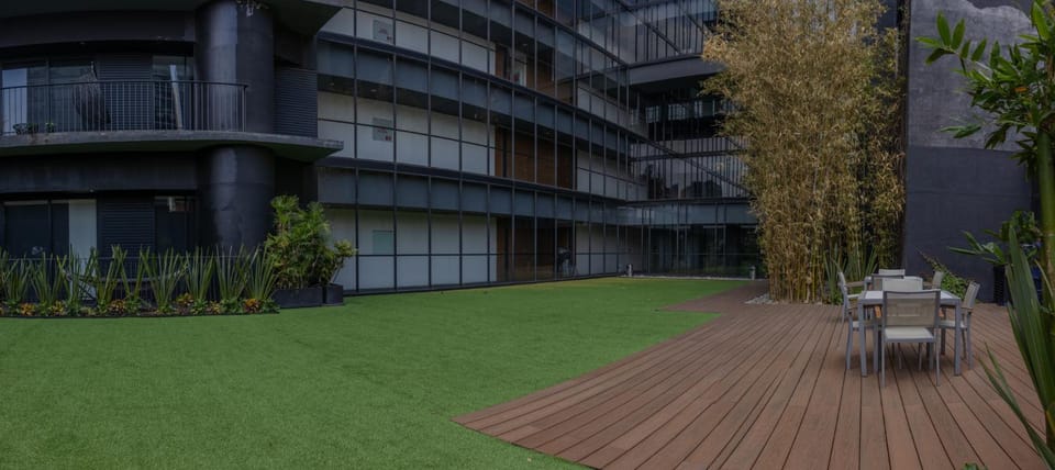 Reforma 284 King Size SUITE Swimming Pool, Parking & Kitchen Apartment in Mexico City