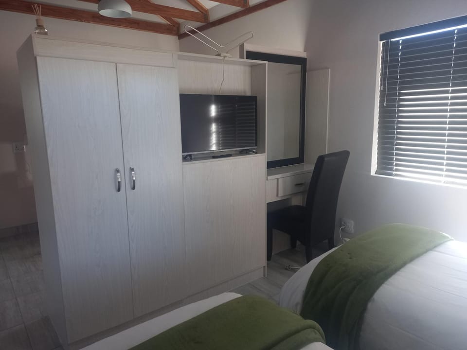 TV and multimedia, wardrobe