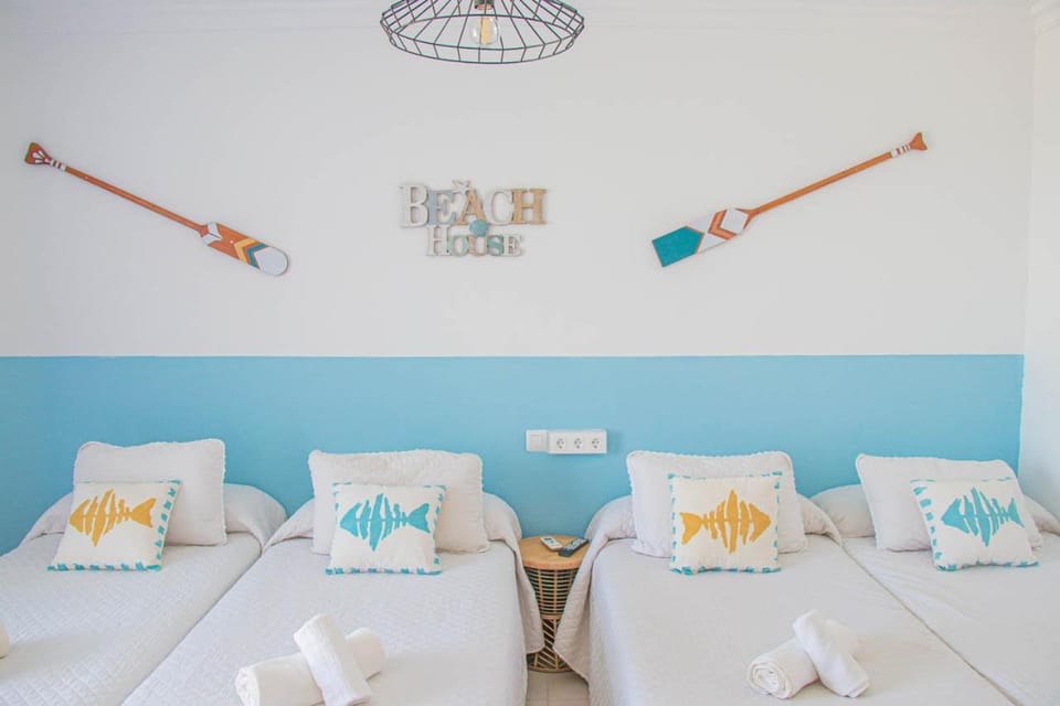 La Esperanza Beach- Zona Pubs y Restaurantes Bed and Breakfast in Andalusia