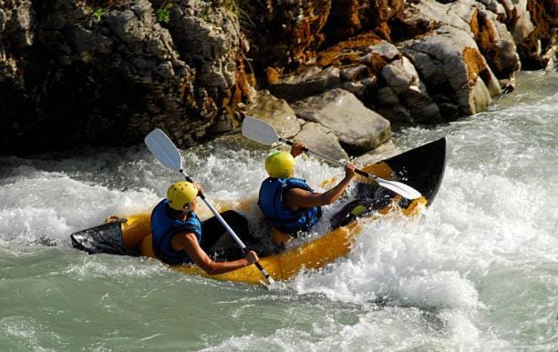 CAMPING 3* / GORGES DU VERDON / POUR 2 PERS/ LAVANDE / ACTIVITÉS/A 2 MN DU LAC DE STE CROIXI Campground/ 
RV Resort in French Riviera