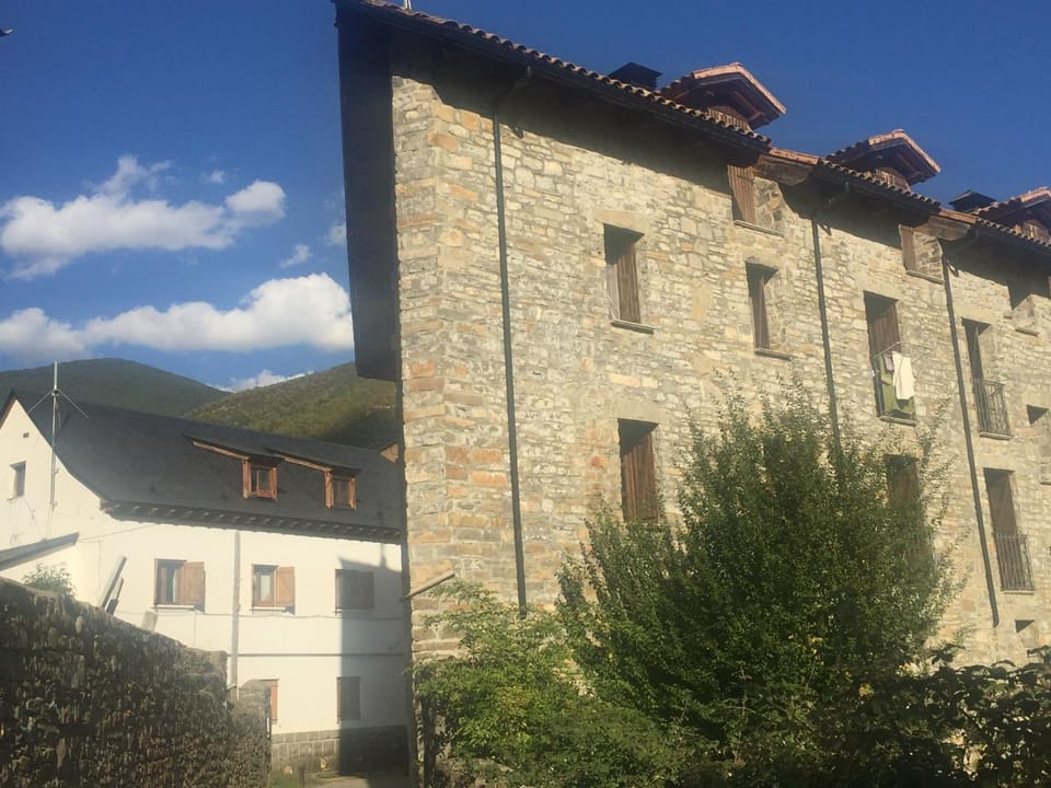 Rincón Pirenaico Apartment in Biescas