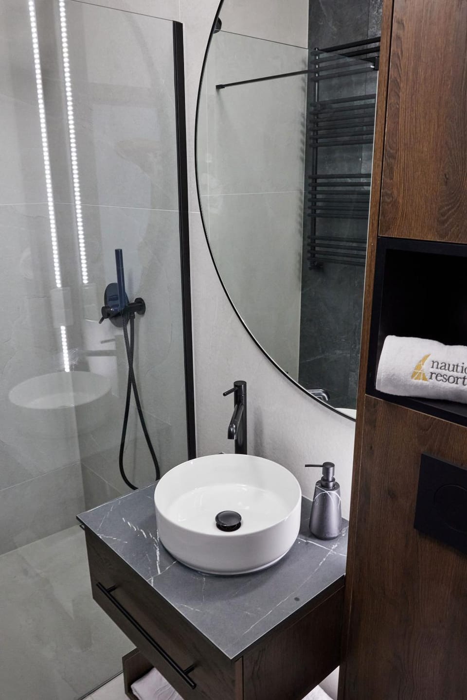 Apartament E10 w Nautica Resort nad jeziorem w Giżycku Apartment in Lithuania