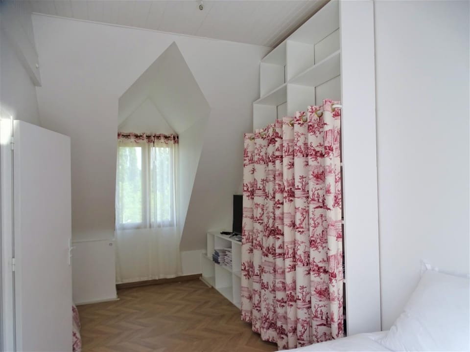 La Maison de la toile de Jouy House in Île-de-France