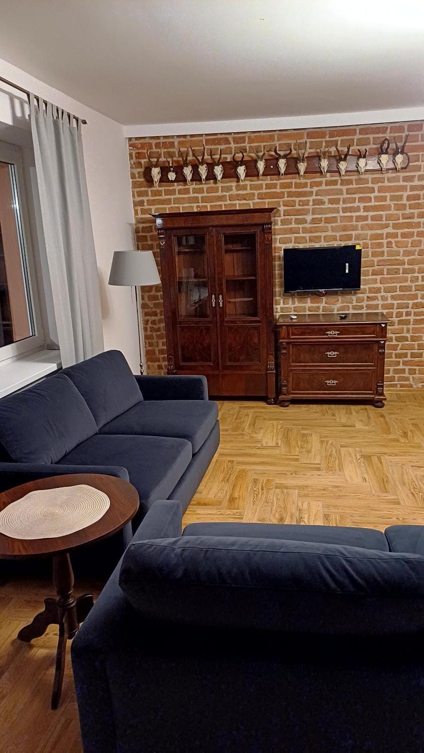Communal lounge/ TV room, Living room, Seating area