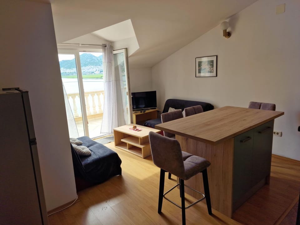 Apartments Damić Apartment in Dubrovnik-Neretva County