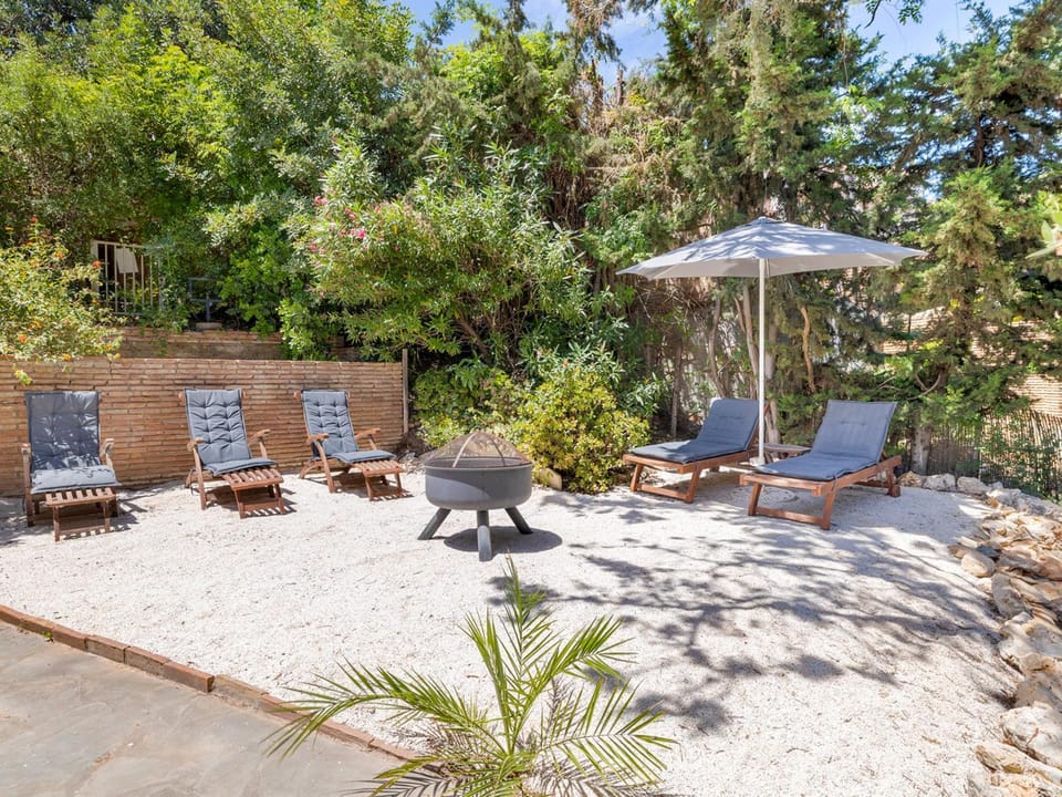 Natural landscape, Garden, sunbed