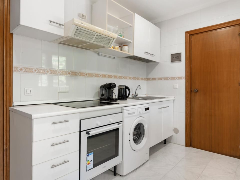 Kitchen or kitchenette, kitchen