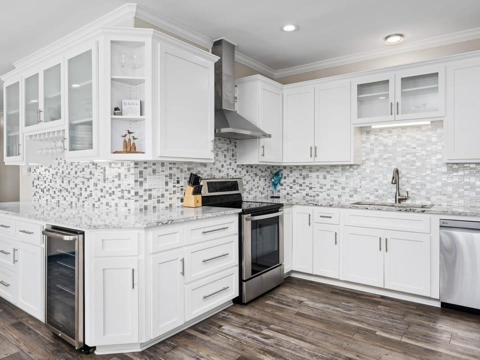 Kitchen or kitchenette, oven, stove, kitchen
