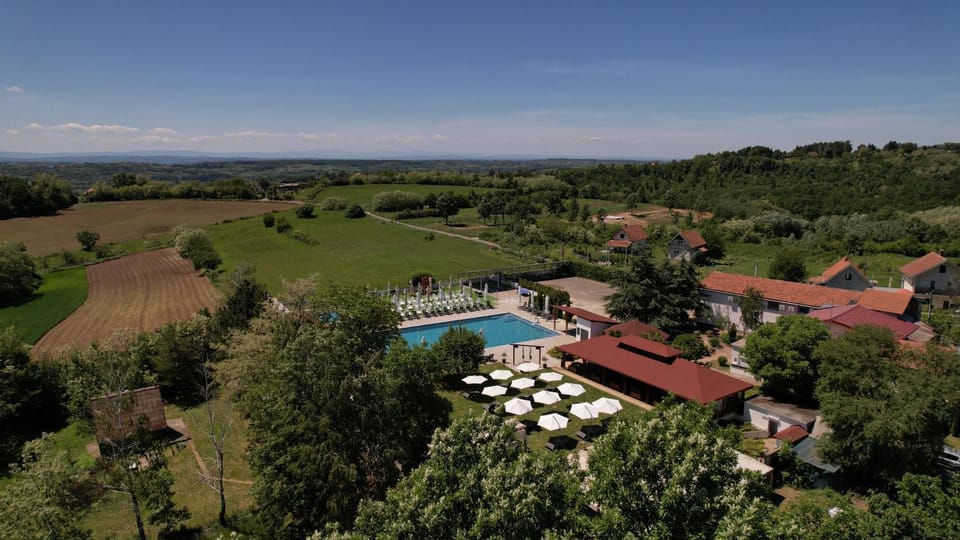 View (from property/room), Pool view