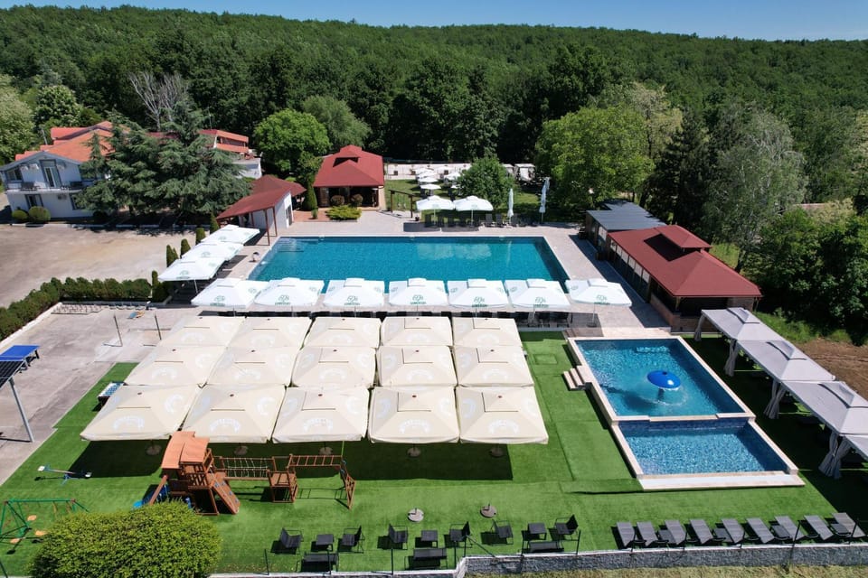 View (from property/room), Pool view