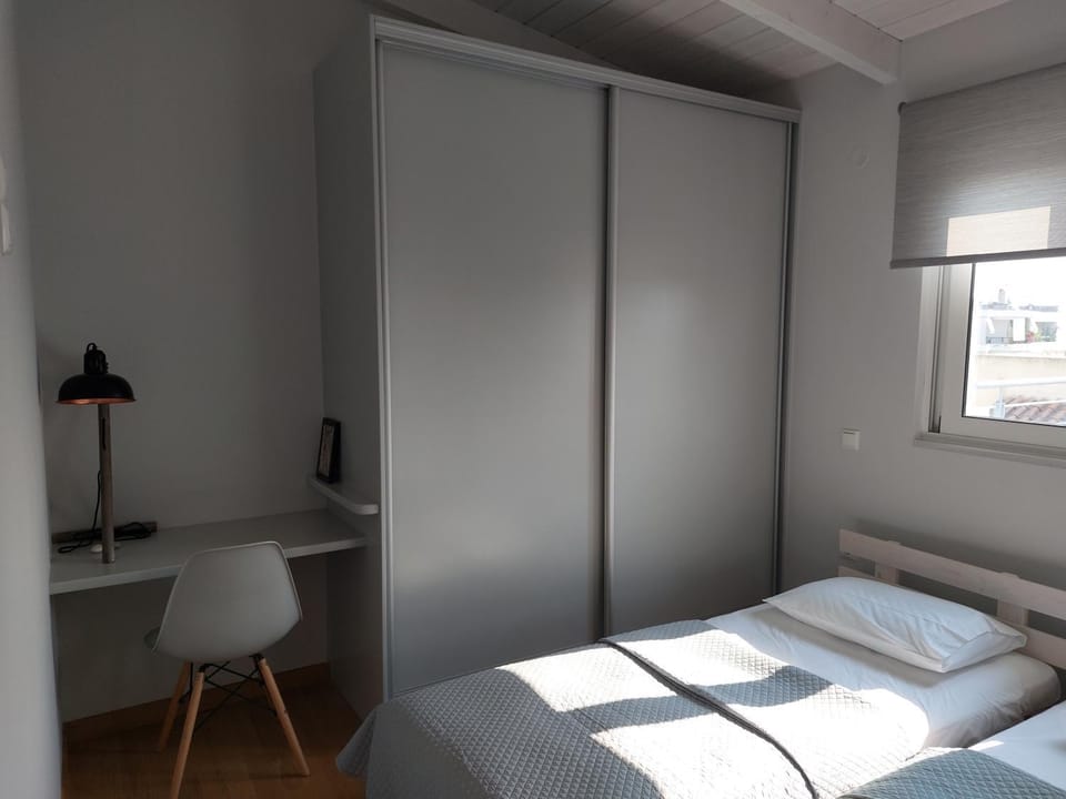 Bed, Bedroom, wardrobe