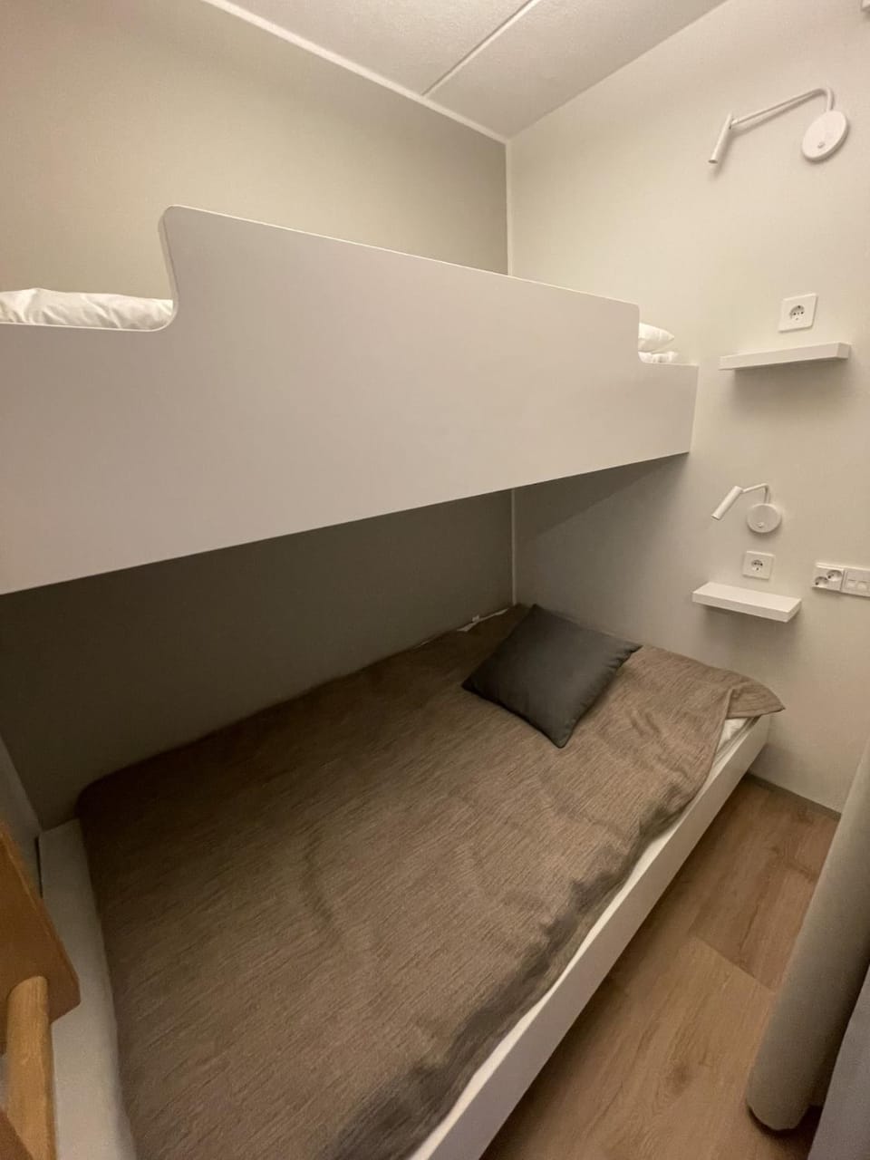 bunk bed