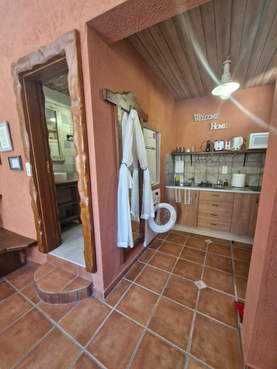 Coffee/tea facilities, kitchen