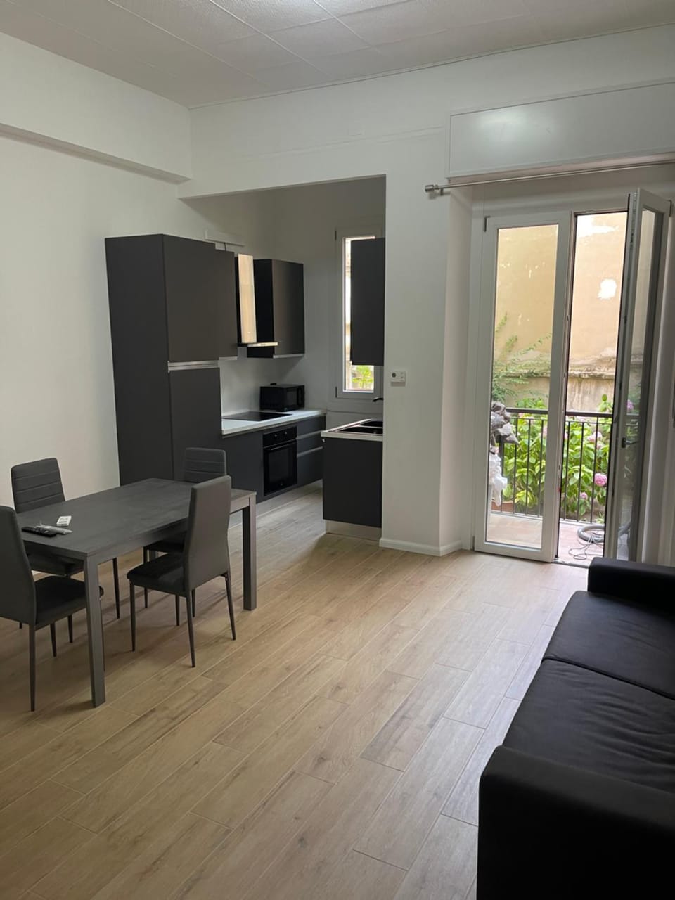 Ampio bilocale zona Navigli Apartment in Milan