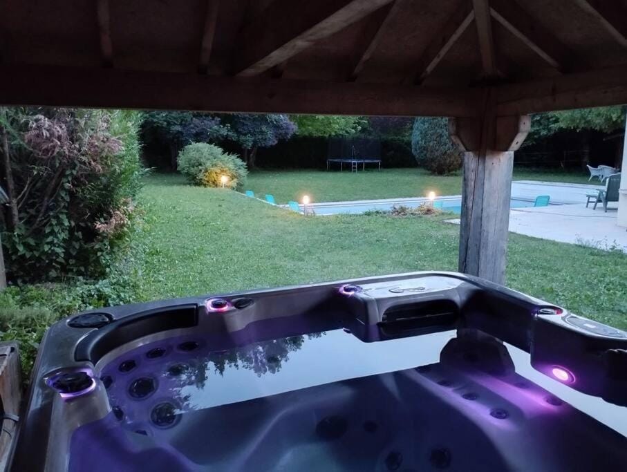 Hot Tub