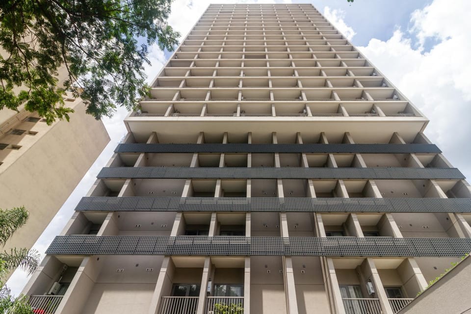 Property building, Facade/entrance, Day