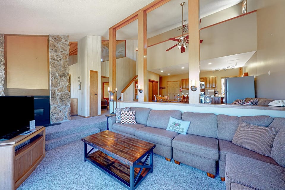 The Mountainside - Unit B47 Apartment in Granby
