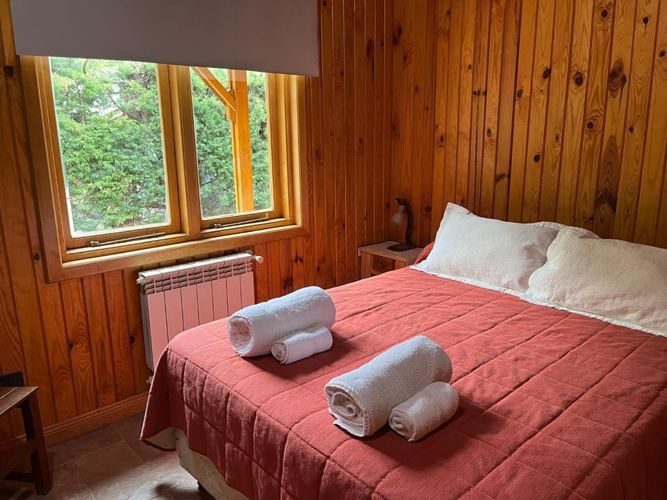Complejo hotelero Illihue - Cabañas & Hostería Nature lodge in Neuquén Province, Argentina