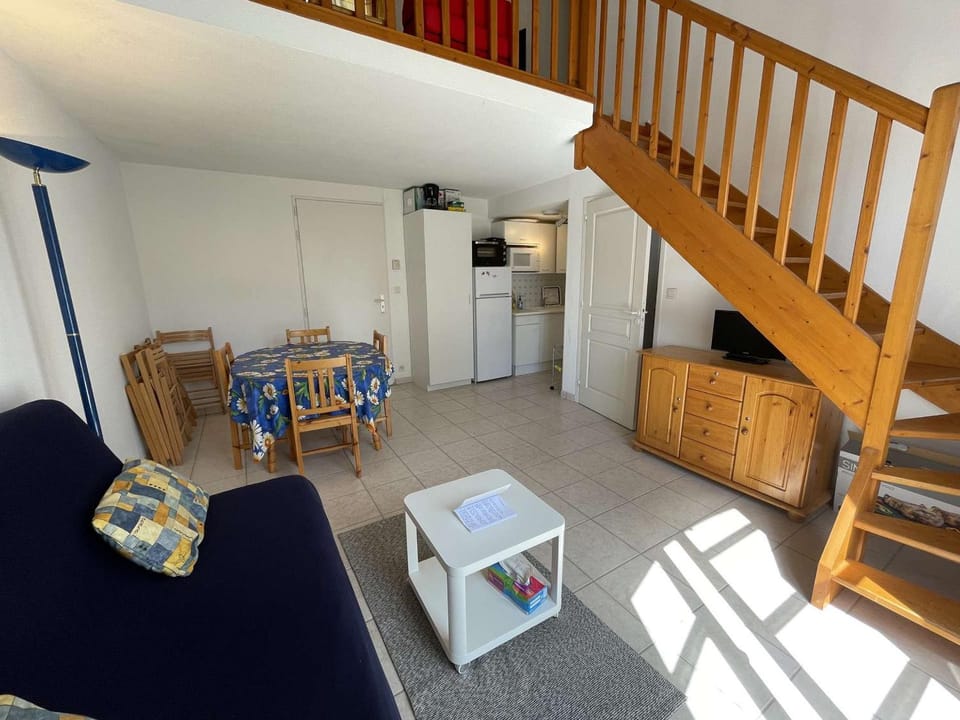 Maison de Vacances 8 Pers à 300m Plage avec Terrasse et Parking, Saint-Jean-de-Monts - FR-1-224C-272 House in Saint-Jean-de-Monts