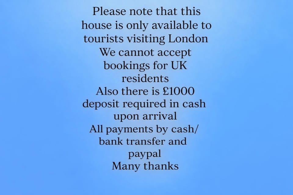 Le Royal Residence 5 House in Wembley