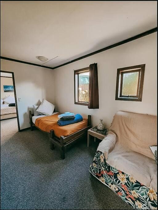 Seating area, Bedroom