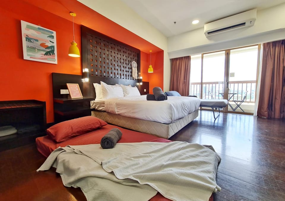 Bed, Bedroom, air conditioner
