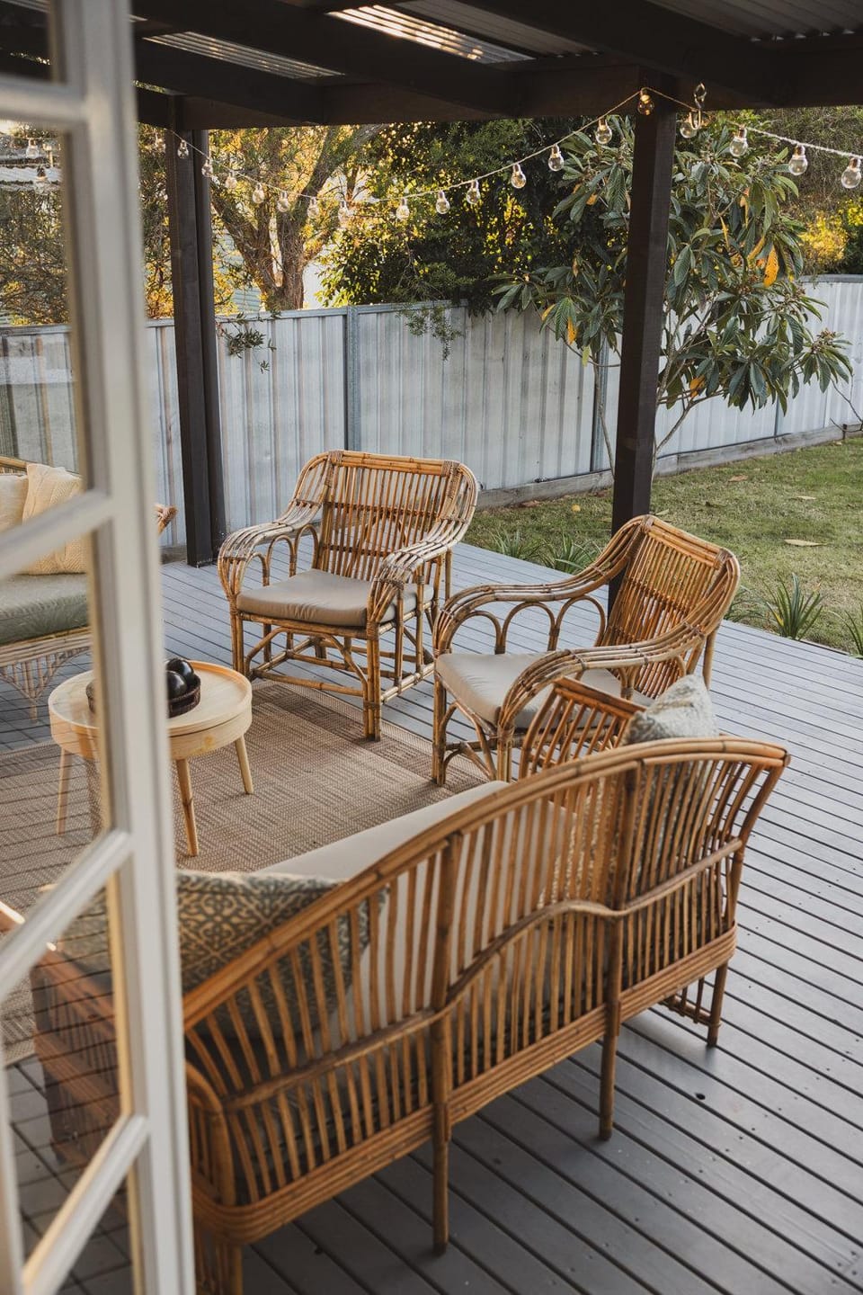 Balcony/Terrace, Entertainment