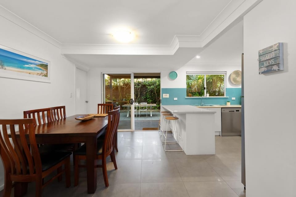Shivas Byron - 2 - 3 Somerset Street House in Byron Bay
