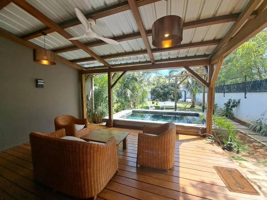 Tropical 3-bedrooms Coastal Residence Creolia Villa in Grand Baie