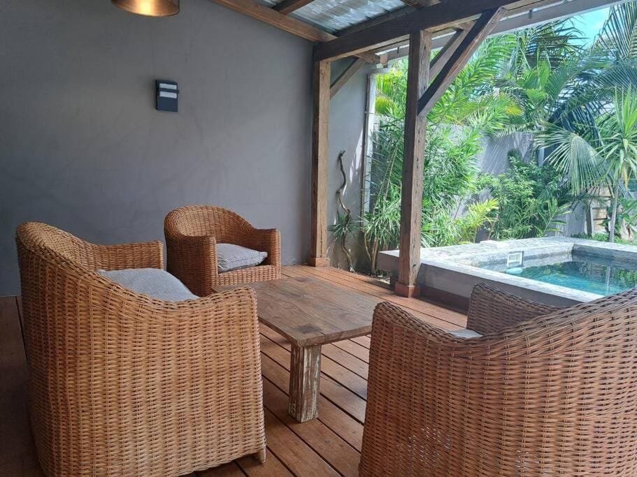 Tropical 3-bedrooms Coastal Residence Creolia Villa in Grand Baie