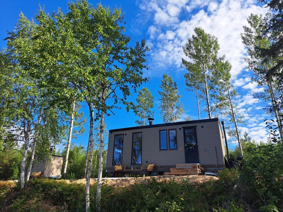 Property building, Day, Natural landscape