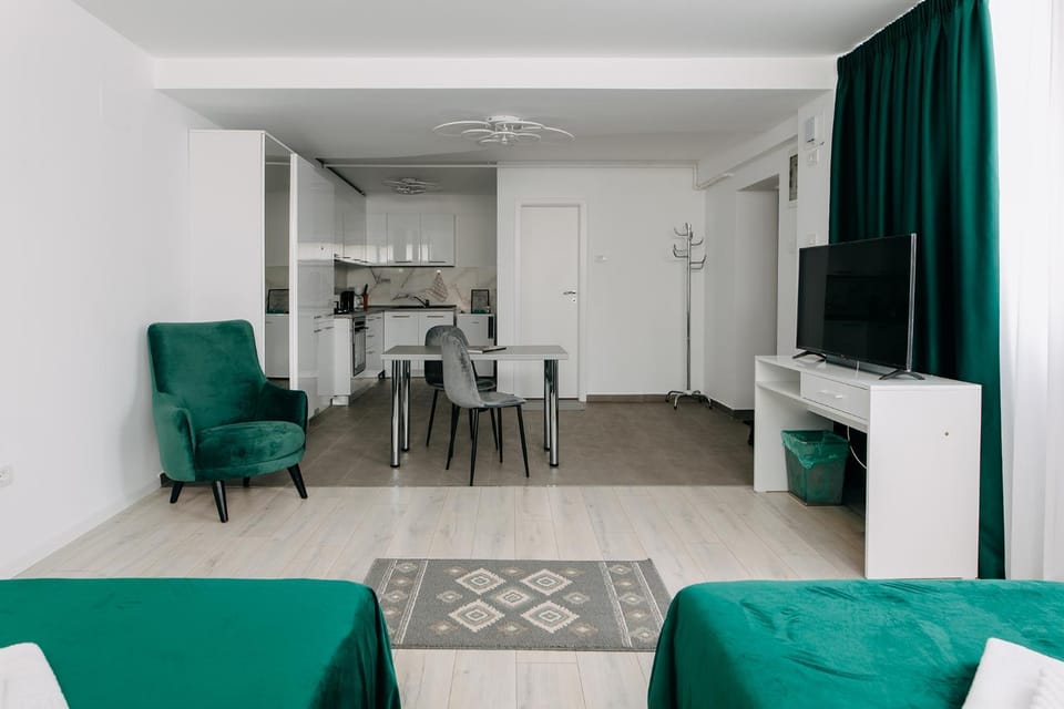 Stepo Sunset Apartment in Bucharest