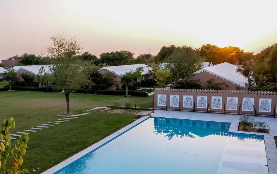 Swimming pool