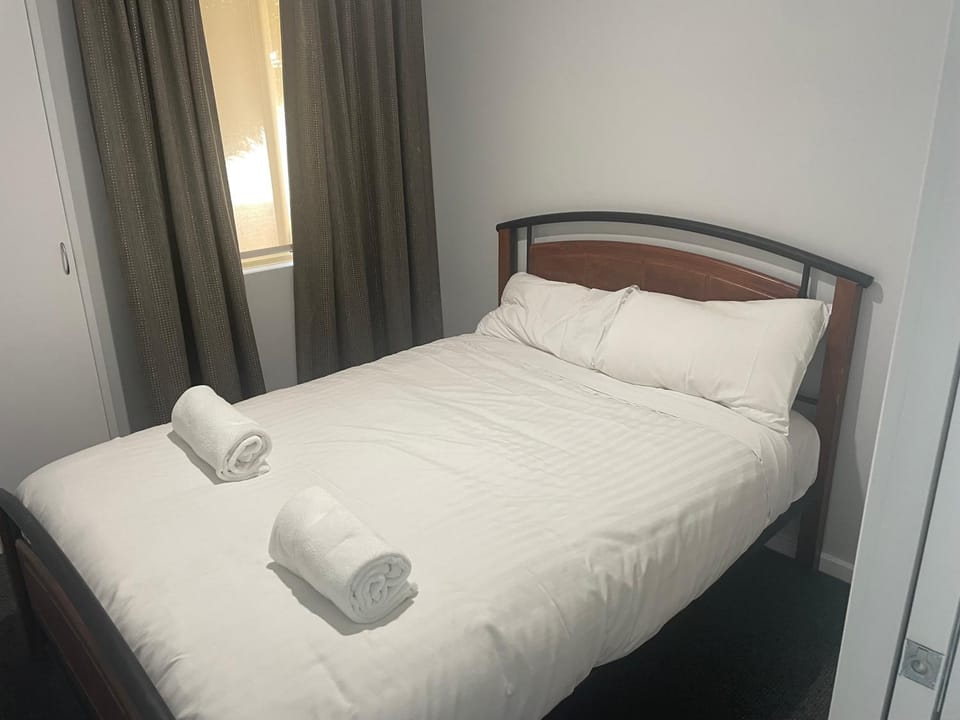 Frangipani Apartment in Albany