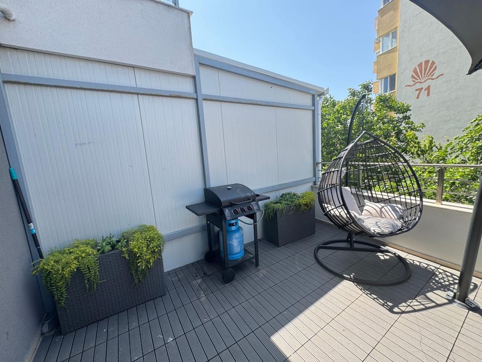 BBQ facilities, Balcony/Terrace