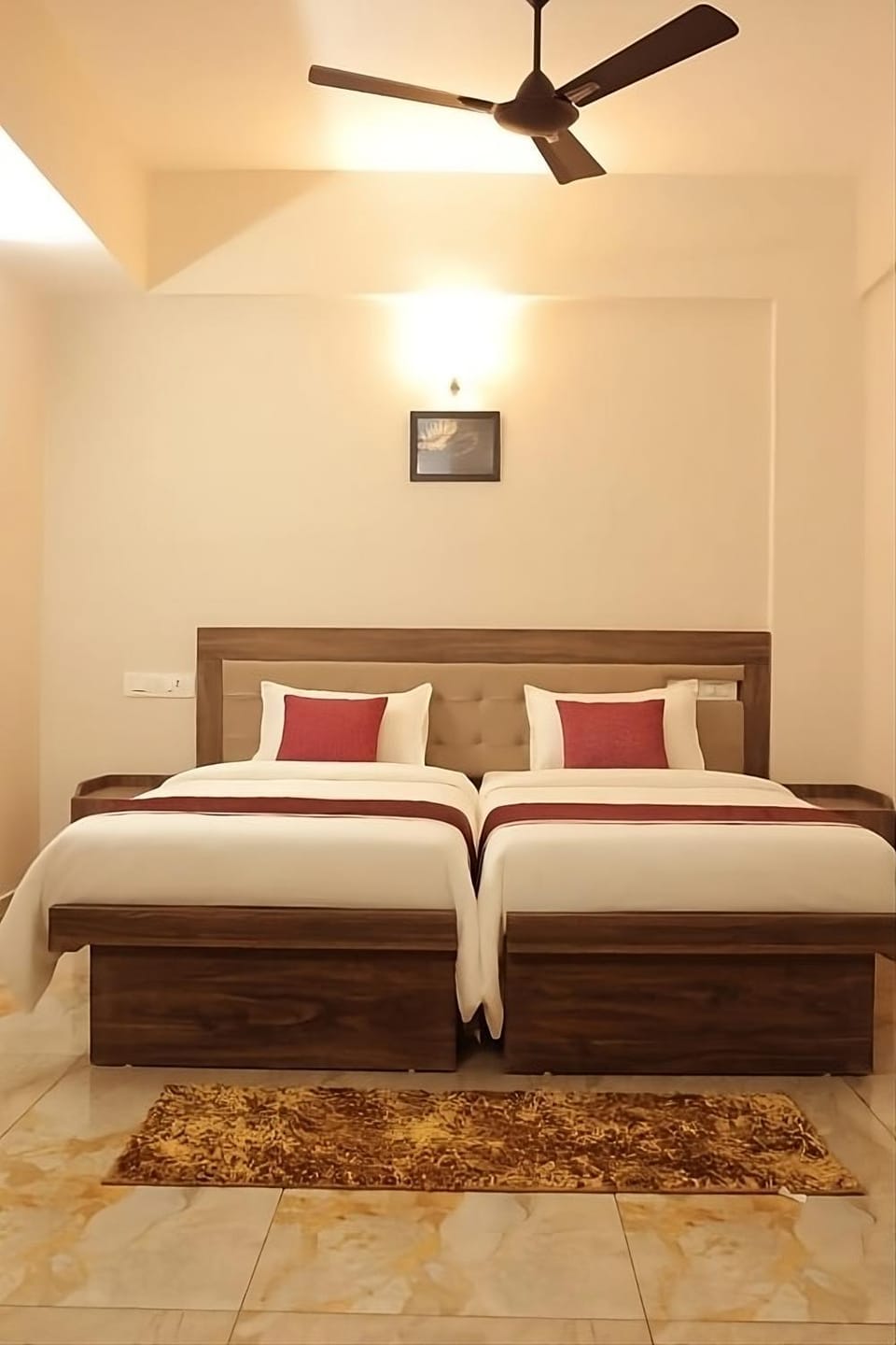Bed, Bedroom, fireplace