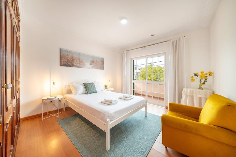 GuestReady - Superb house with a garden & patio Bed and Breakfast in Setubal District
