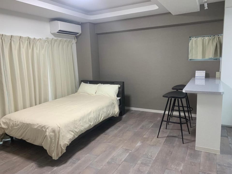 Bed, Photo of the whole room, air conditioner