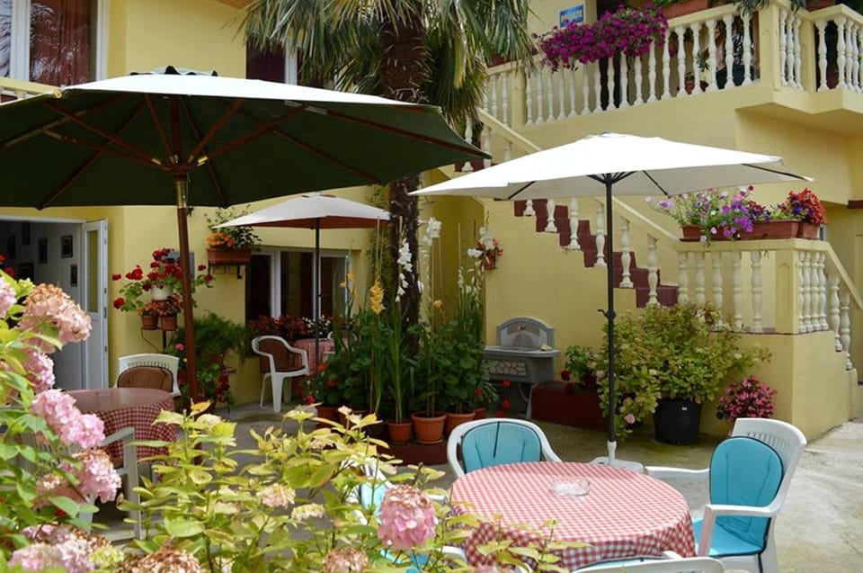 Facade/entrance, Garden view