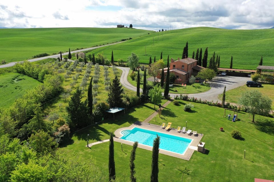 Bird's eye view, Garden view, Pool view