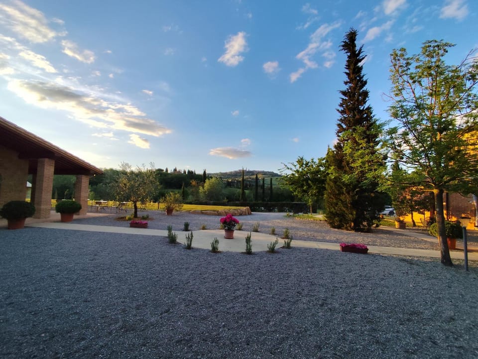 Spring, Garden view