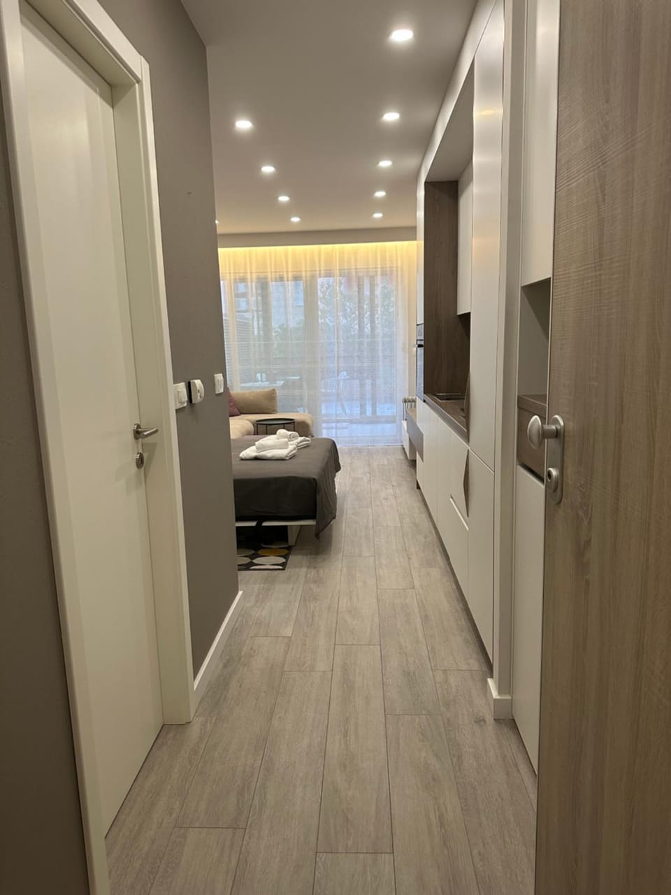 Lyx Studio Apartment in Makarska
