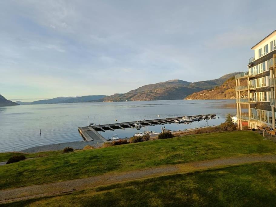 Natural landscape, Mountain view, Sea view