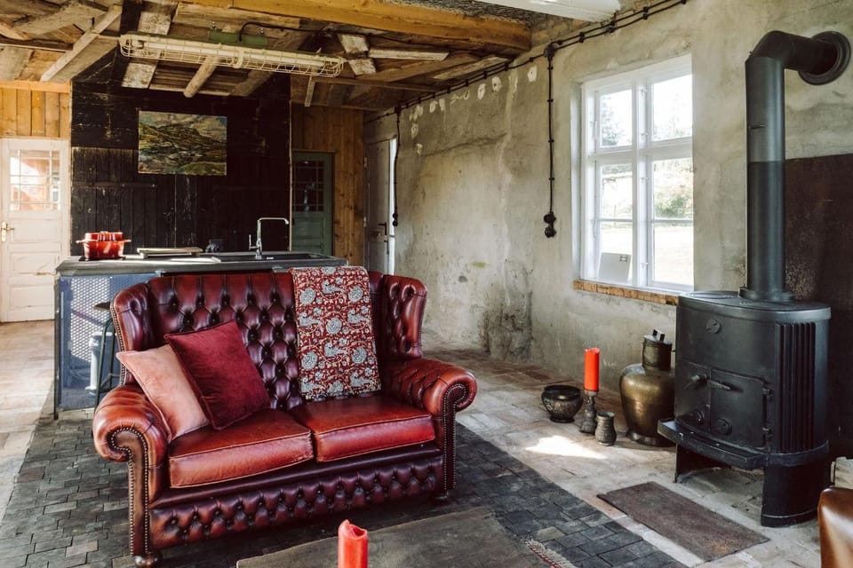 Property building, Living room